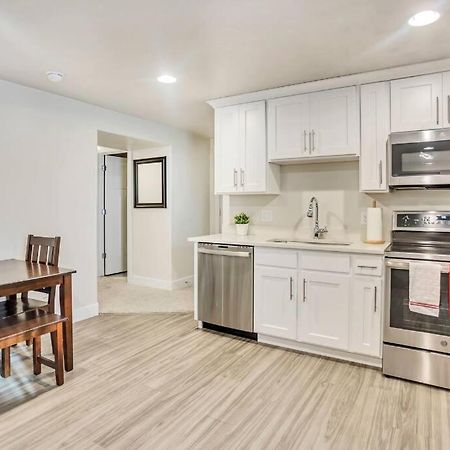 New Furnished 2Bd Apt! Great For Long Stays Vineyard Екстериор снимка